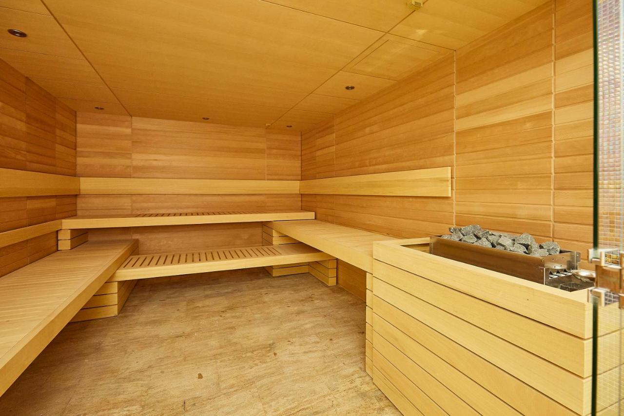 A Hoteli - Hotel Park Vrnjačka Banja المظهر الخارجي الصورة A modern Finnish sauna