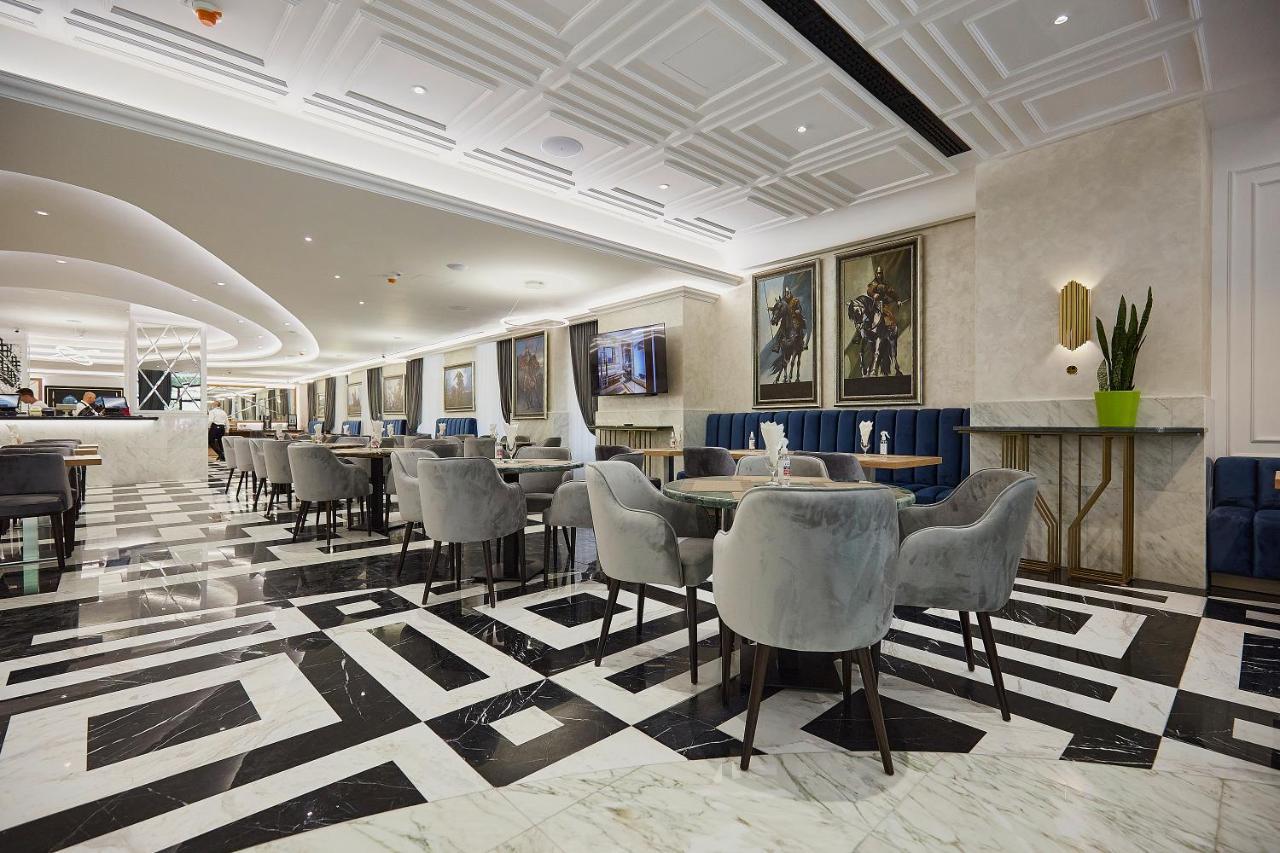 A Hoteli - Hotel Park Vrnjačka Banja المظهر الخارجي الصورة The lounge at the airport